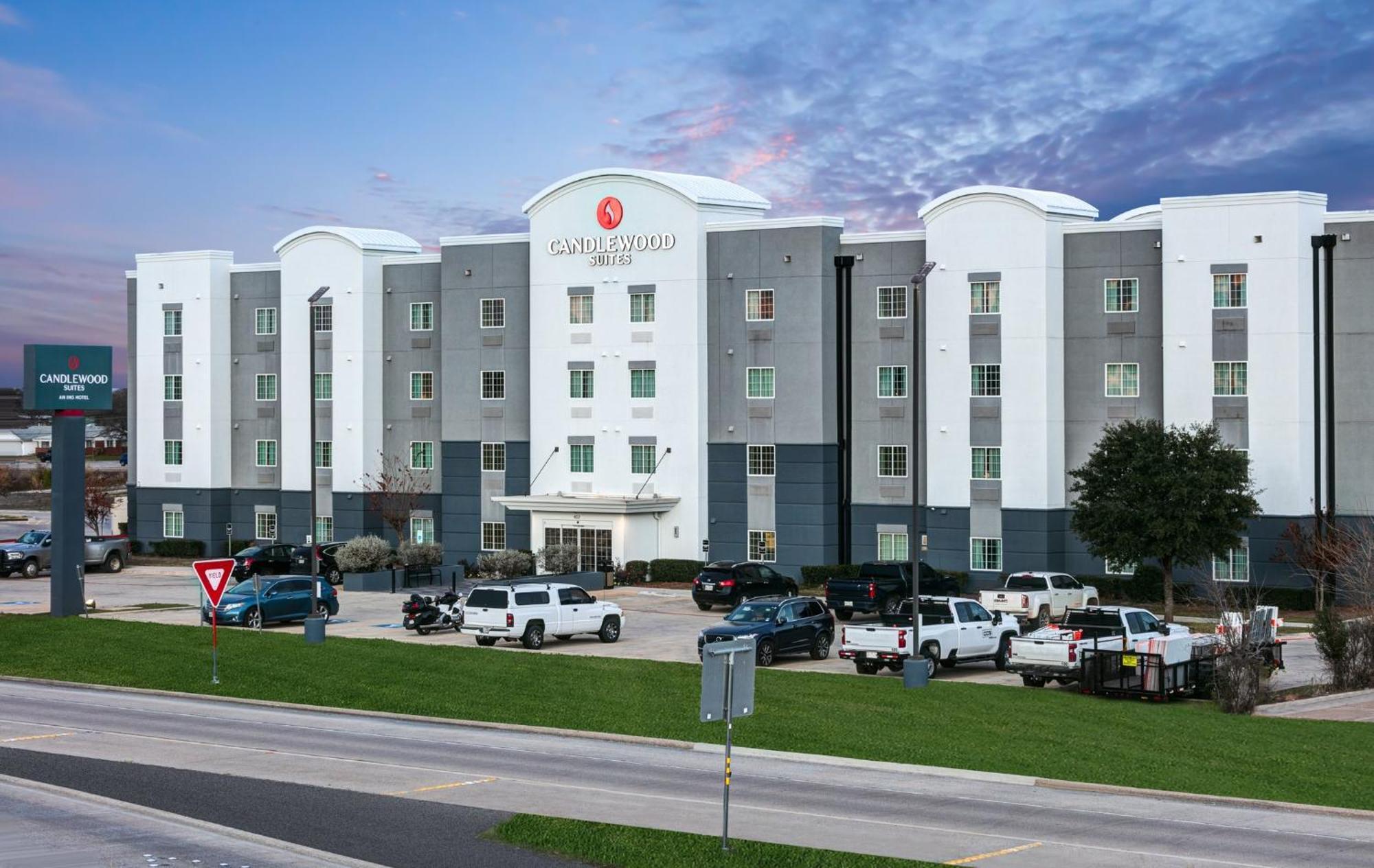 Candlewood Suites Fort Worth West By Ihg Exterior photo
